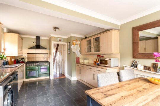 Hollingbury Park Avenue, Brighton, BN1 7JG