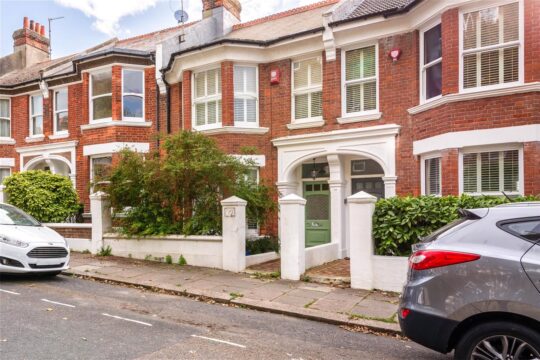 Belle Vue Gardens, Brighton, BN2 0AA