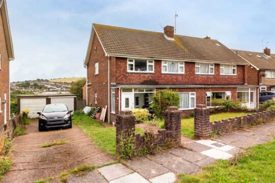 Jevington Drive, Brighton, BN2 4DG