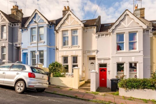 Brading Road, Brighton, BN2 3PE