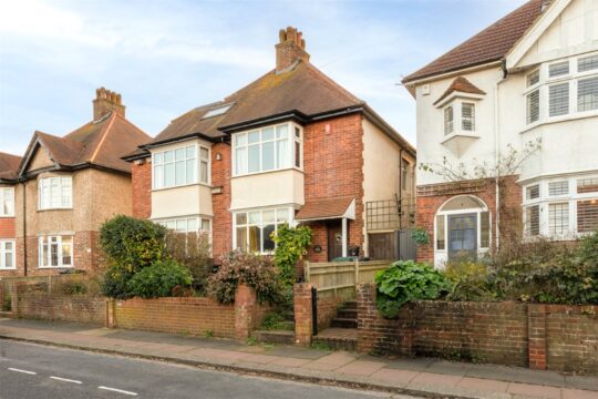 Reigate Road, Brighton, BN1 5AG