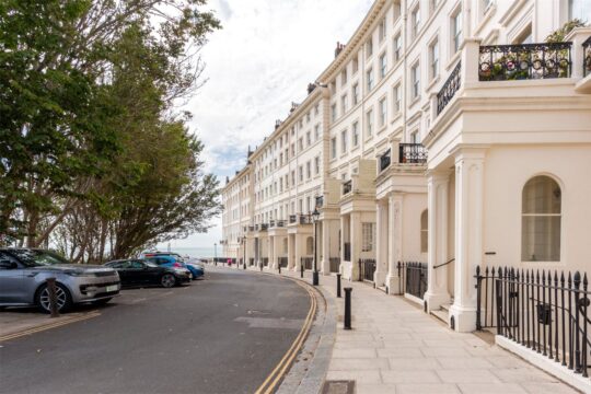 Adelaide Crescent, Hove, BN3 2JH