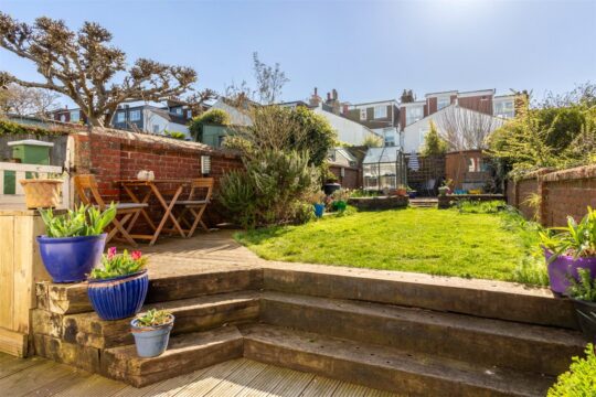 Queens Park Rise, Brighton, BN2 9ZF