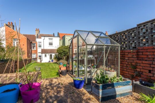 Queens Park Rise, Brighton, BN2 9ZF