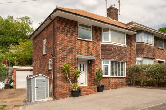 Ashurst Road, Brighton, BN2 4PJ