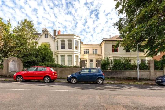 Wellington Road, Brighton, BN2 3AA
