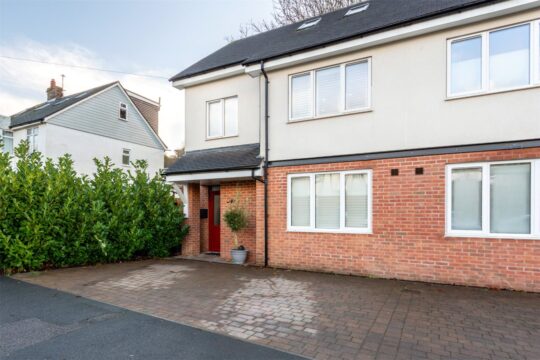 Mackie Avenue, Brighton, BN1 8SB