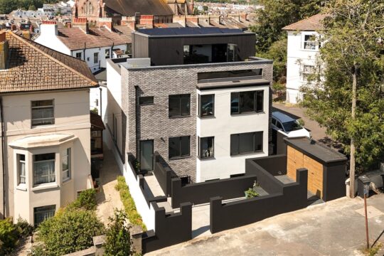 Wellington Road, Brighton, BN2 3AB