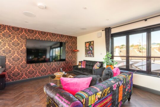 Wellington Road, Brighton, BN2 3AB