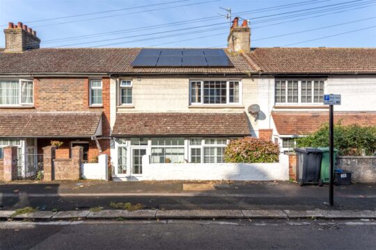 Dudley Road, Brighton, BN1 7GN